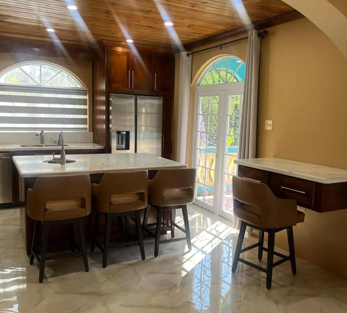 Paradise Home At Negril 3 Bedroom 2 Bathrooms Appartement
